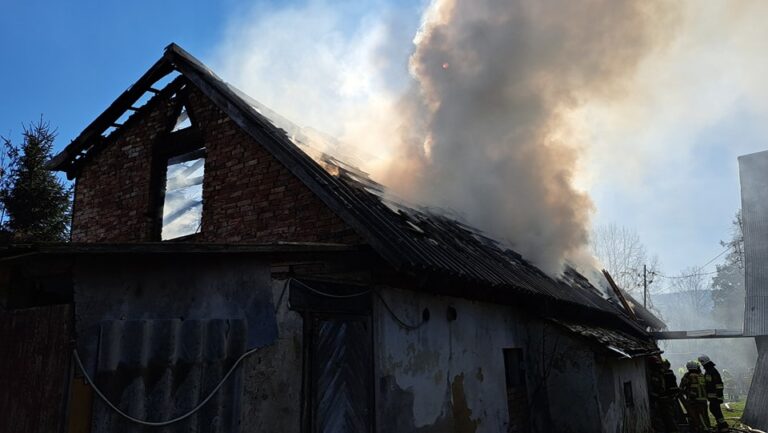 Pożar domu w Długopolu Górnym