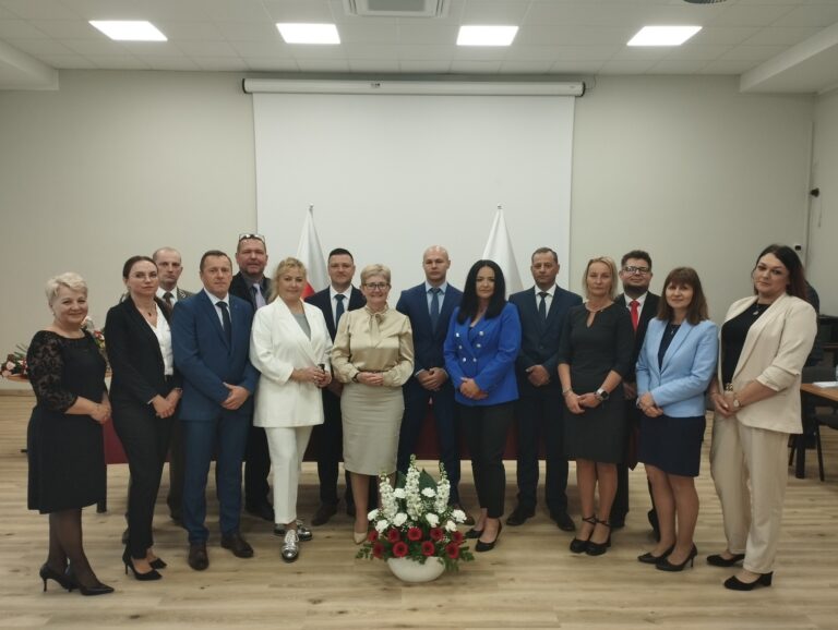 I sesja Rady Miejskiej IX kadencji w Bardzie