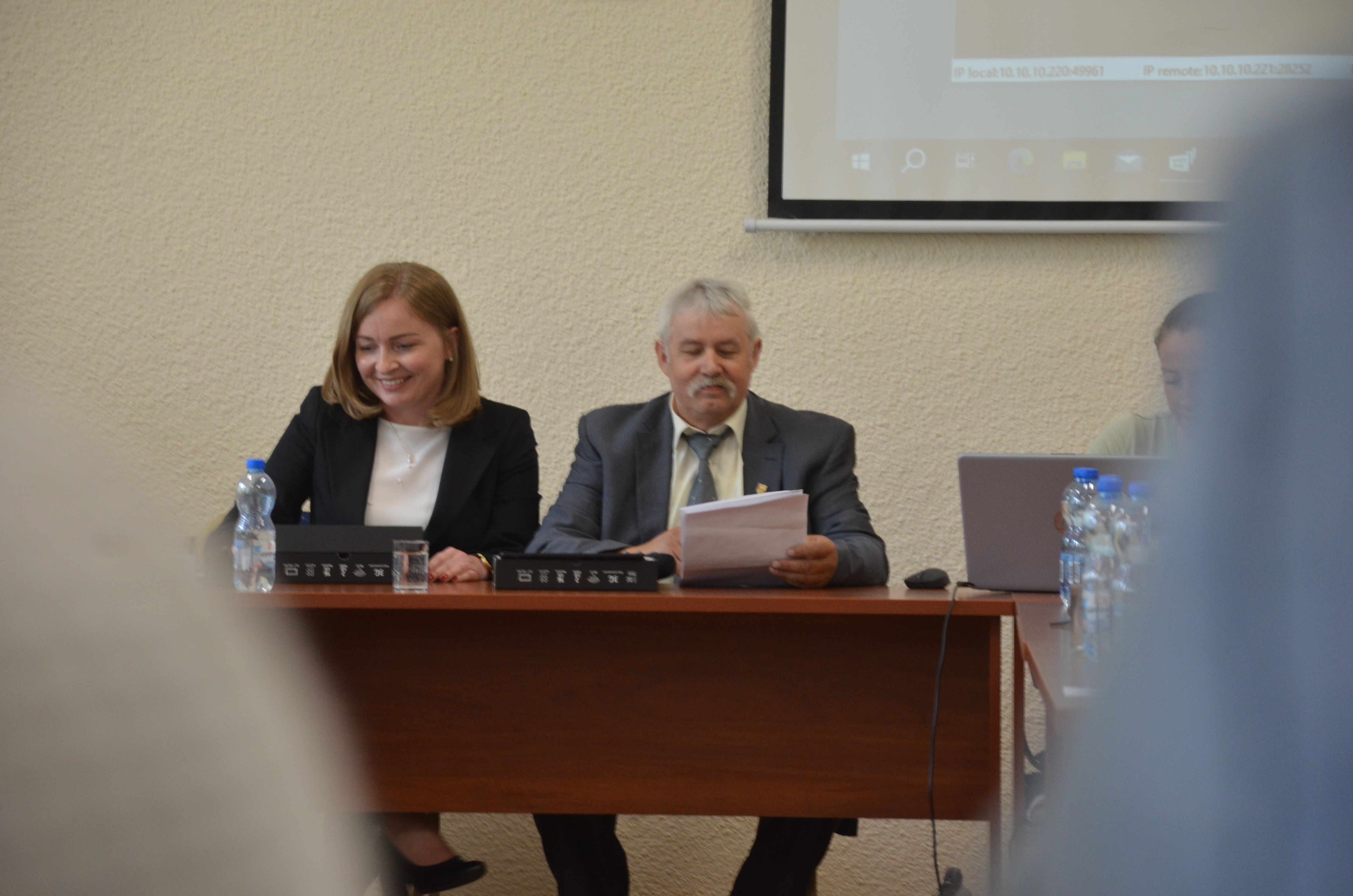 Burmistrz i radni złożyli ślubowanie. I sesja Rady Miejskiej w Szczytnej