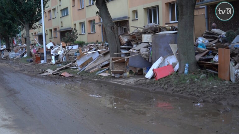 Trwa sprzątanie Kłodzka