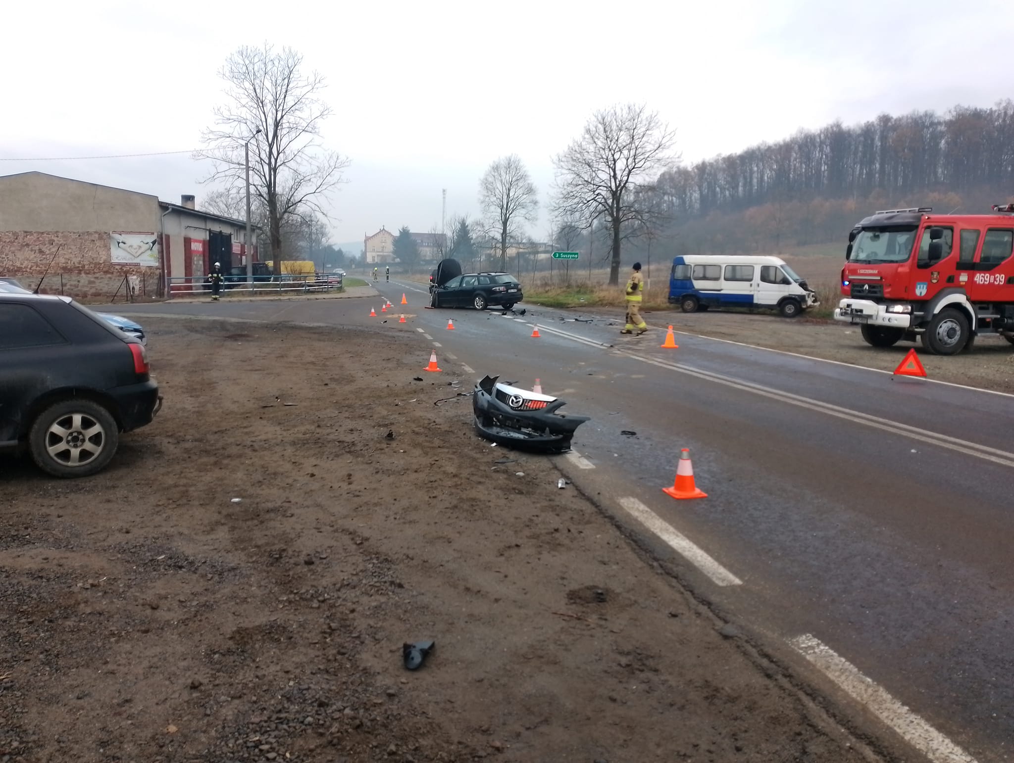 Zderzenie w Ścinawce Dolnej. Dwie osoby poszkodowane