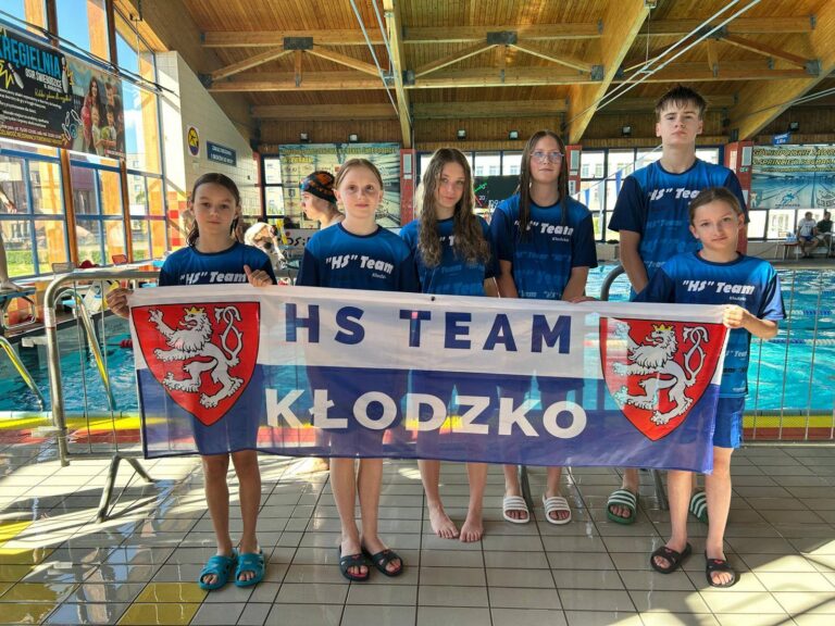 13 medali dla pływaków HS Team Kłodzko na ogólnopolskich zawodach