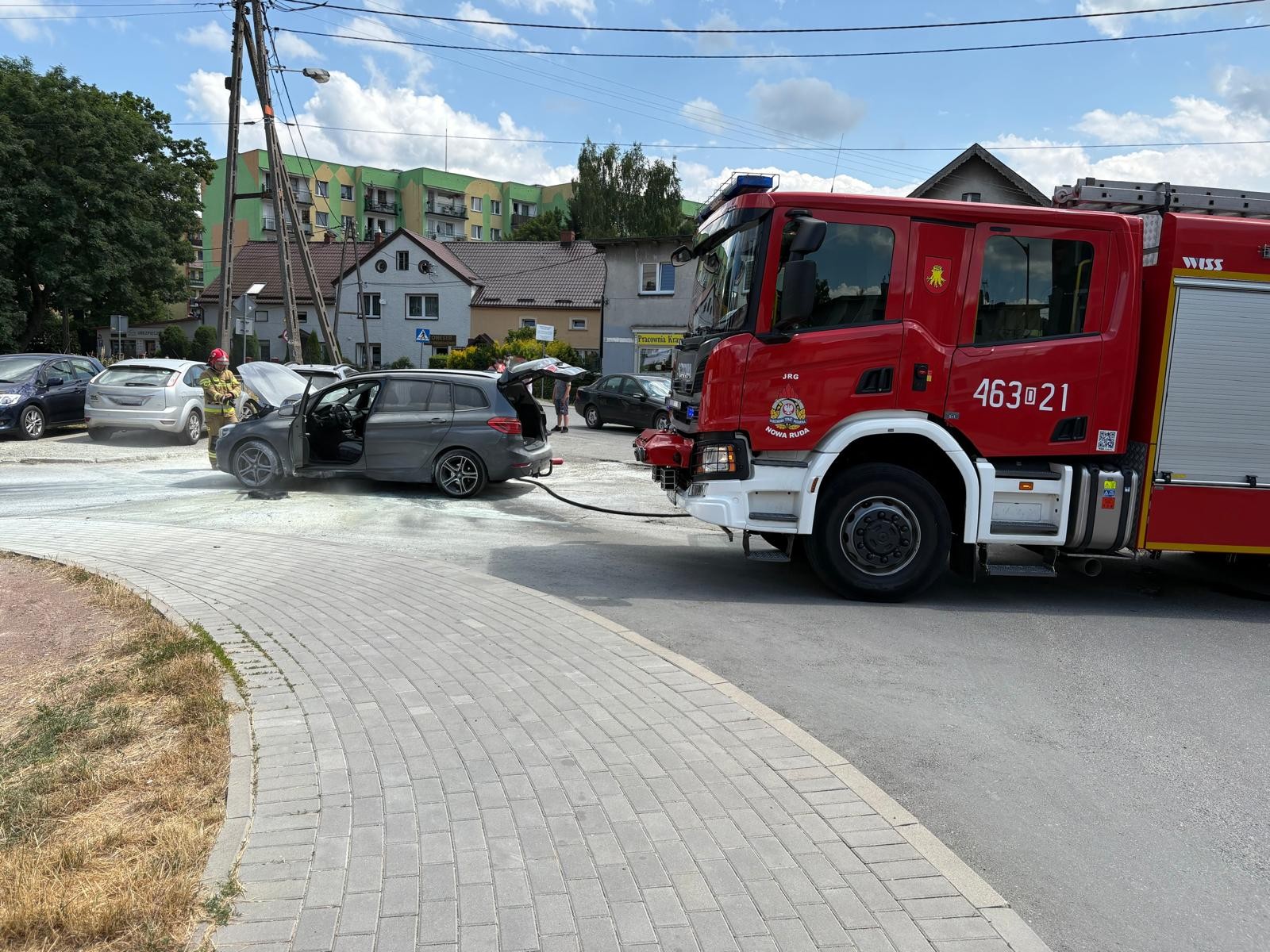 Pożar samochodu w Nowej Rudzie-Słupcu [Foto]
