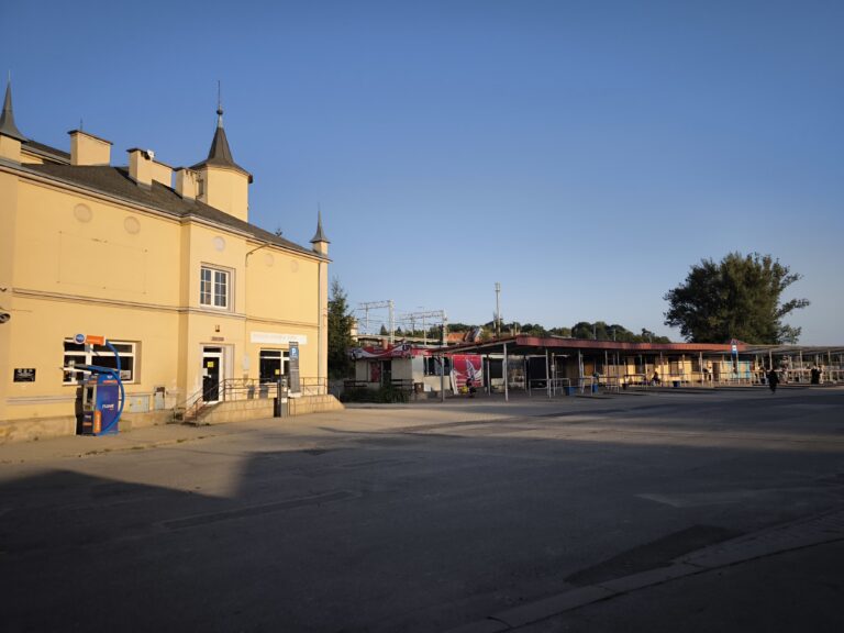 Remont dworca autobusowego w Kłodzku. Ważna informacja dla podróżnych
