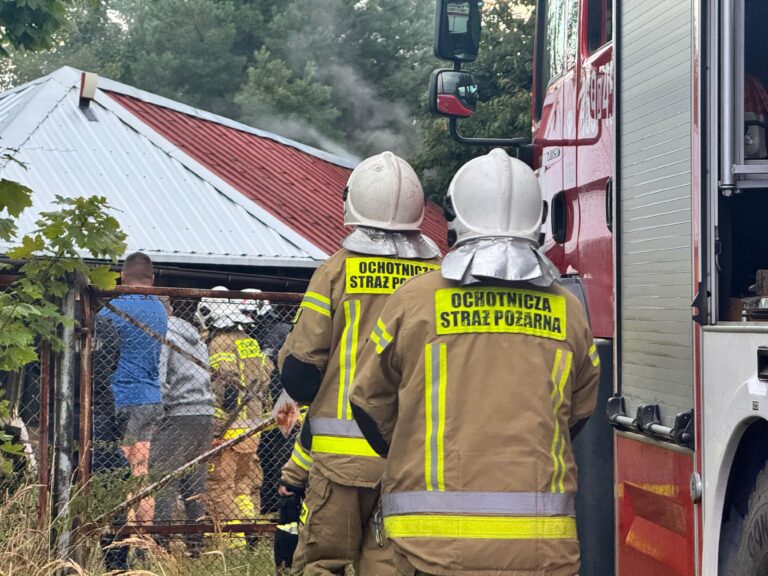 Pożar stolarni w Szczytnej [Foto]