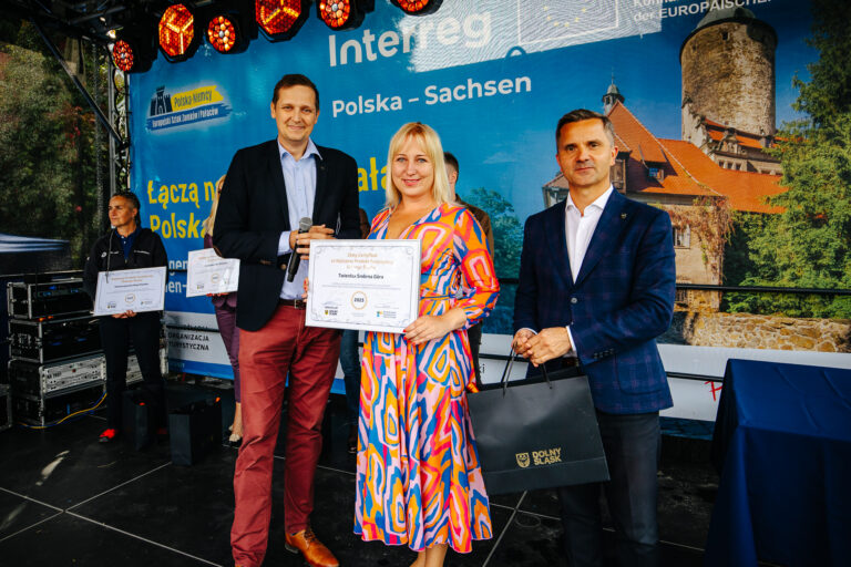 Twierdza Srebrna Góra ze Złotym Certyfikatem Dolnośląskiej Organizacji Turystycznej 2025