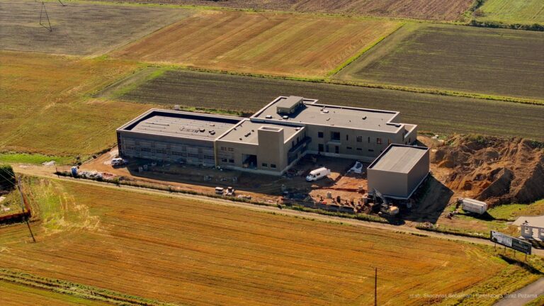 Nowa siedziba Komendy PSP w Kłodzku. Trwa III etap budowy [Foto]