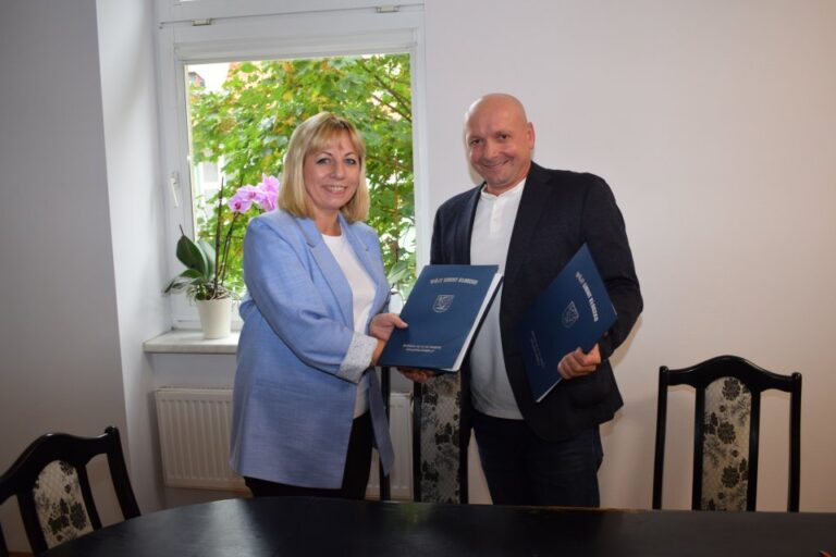 Umowa na odbudowę ul. Osiedlowej w Ołdrzychowicach Kłodzkich podpisana