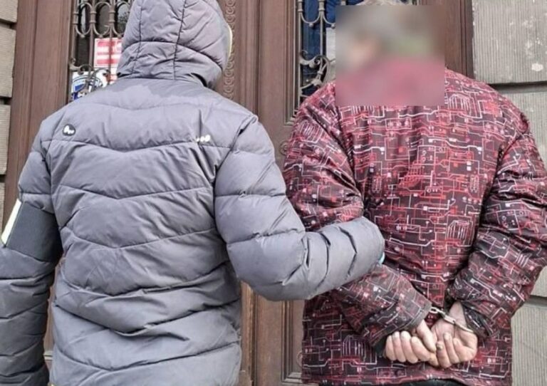 Atak na kuratora sądowego. Agresywny 59-latek został aresztowany