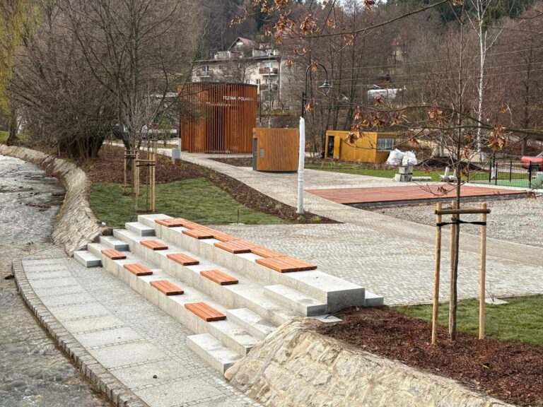 Polanica-Zdrój tworzy nową przestrzeń rekreacji. Balneum Glacensis nabiera kształtów