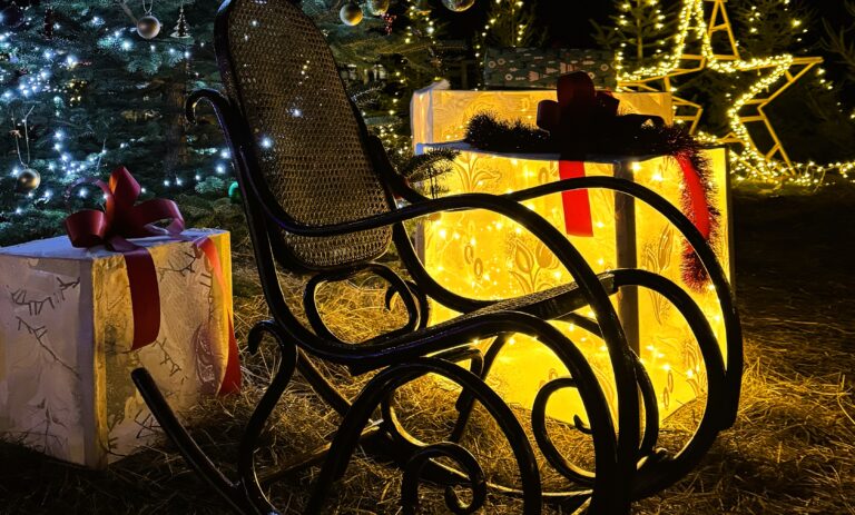 Stary Wielisław znów rozbłyśnie świątecznym blaskiem. Znamy datę otwarcia „Świątecznej Krainy”!