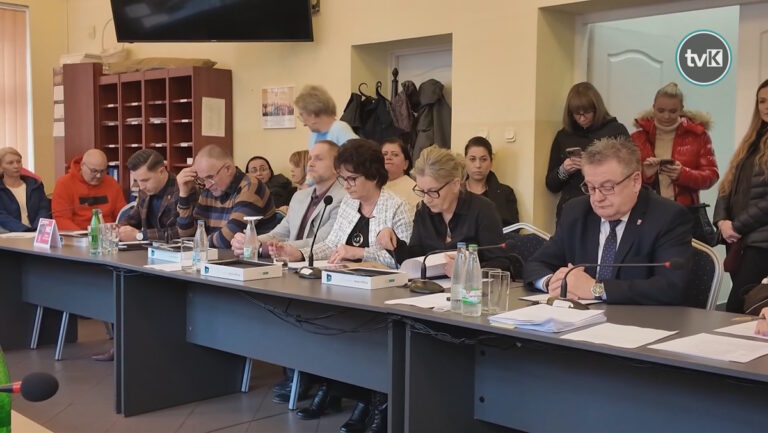 Radni zdecydują co ze szkołą Reymonta