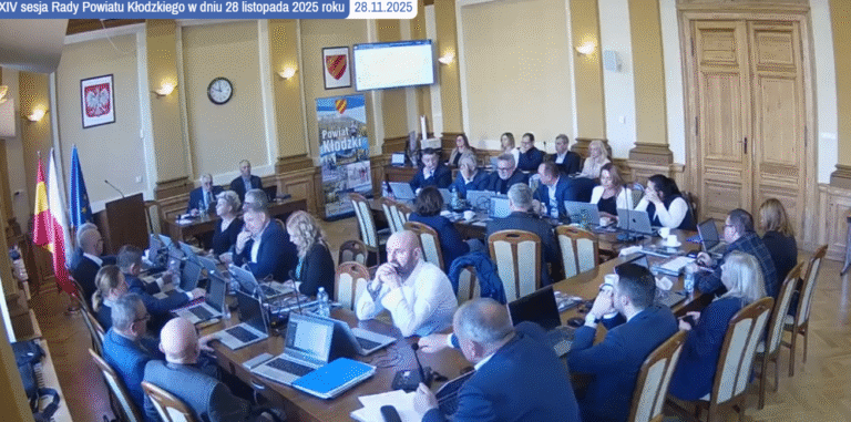 Polityczne napięcia w powiecie kłodzkim. KO wnioskuje o odwołanie starosty