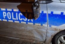 Nocny pościg w Kudowie-Zdroju. 28-latek z zakazem prowadzenia pojazdów próbował zepchnąć radiowóz z drogi