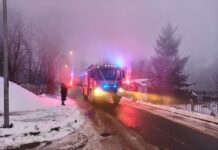 Strażacy z OSP Stronie Śląskie z nowym wozem