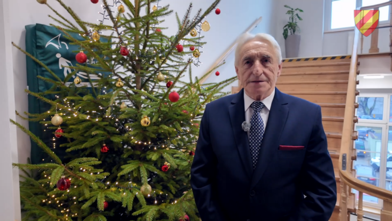 Zbigniew Łopusiewicz składa życzenia