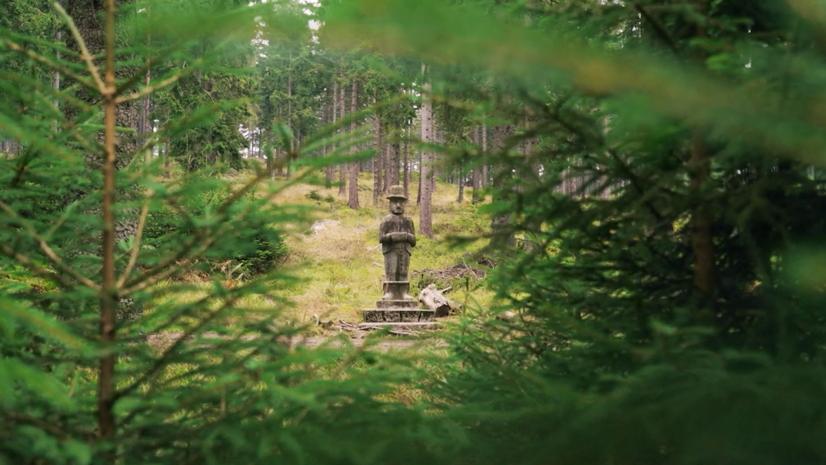 Tajemnicze Pogranicze – tajemnica zaklęta w kamieniu