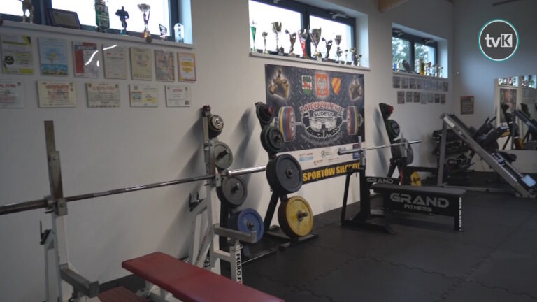 Dzień otwarty hali sportowej w Międzylesiu