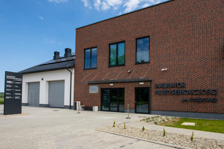 Szukasz atrakcyjnej siedziby dla swojej firmy? Skorzystaj z oferty Inkubatora Przedsiębiorczości w Budzowie