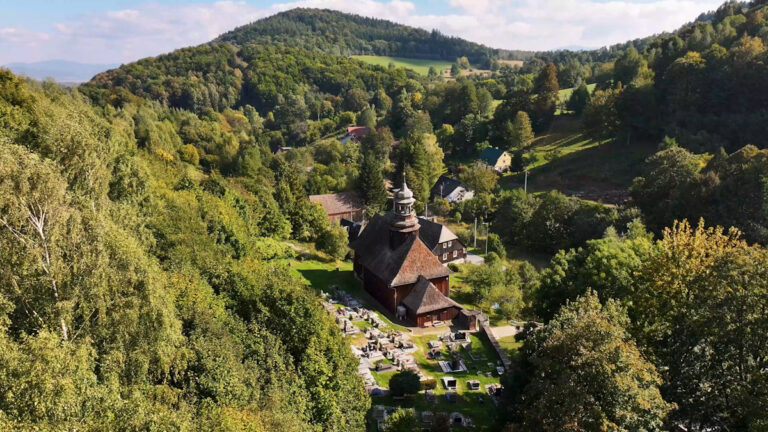 Bystrym Szlakiem – Odcinek 14 Kościoły Drewniane