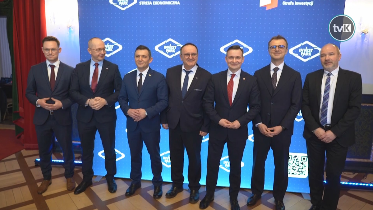 Uroczyste wręczenie decyzji o wsparciu dla przedsiębiorców przez WSSE Invest Park