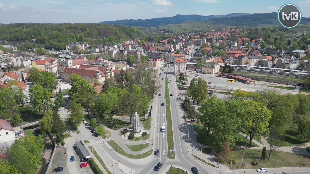 Uwaga kierowcy! Zmiana organizacji ruchu na ul. Kościuszki w Kłodzku. Rusza kolejny etap odbudowy mostu