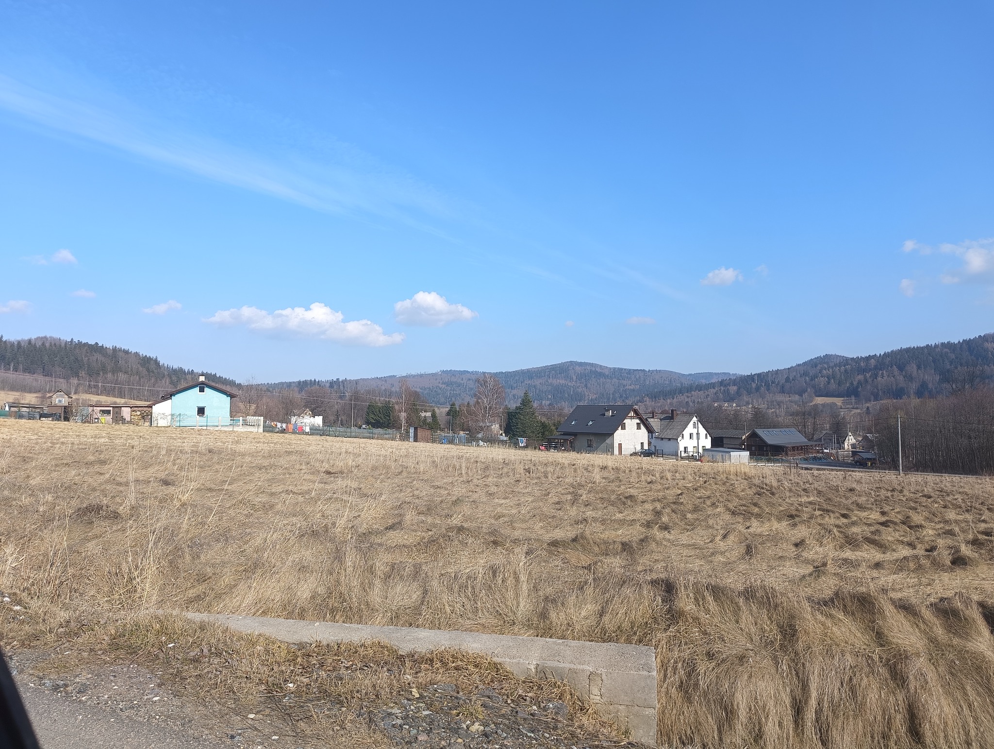 Ogłoszenie o przetargu: Atrakcyjne działki budowlane w Strachocinie na sprzedaż