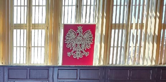 25 lat więzienia dla 45-latka z powiatu kłodzkiego. Sąd skazał go za 26 przestępstw seksualnych!