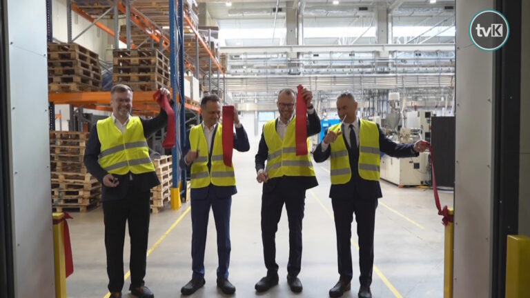 Poliamid Plastics otworzył nową halę produkcyjną