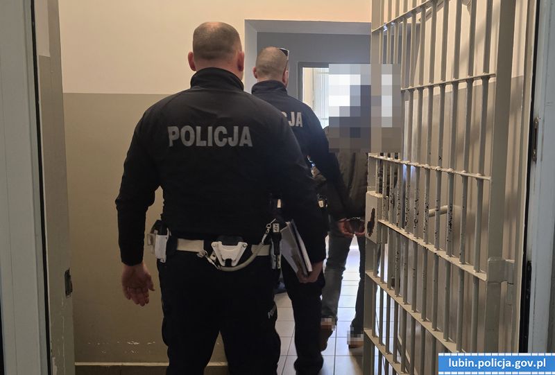 Pijany mechanik testował auto klientki