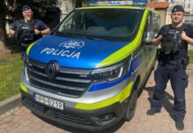 Weszli przez okno i uratowali życie. Kłodzcy policjanci zdążyli na czas