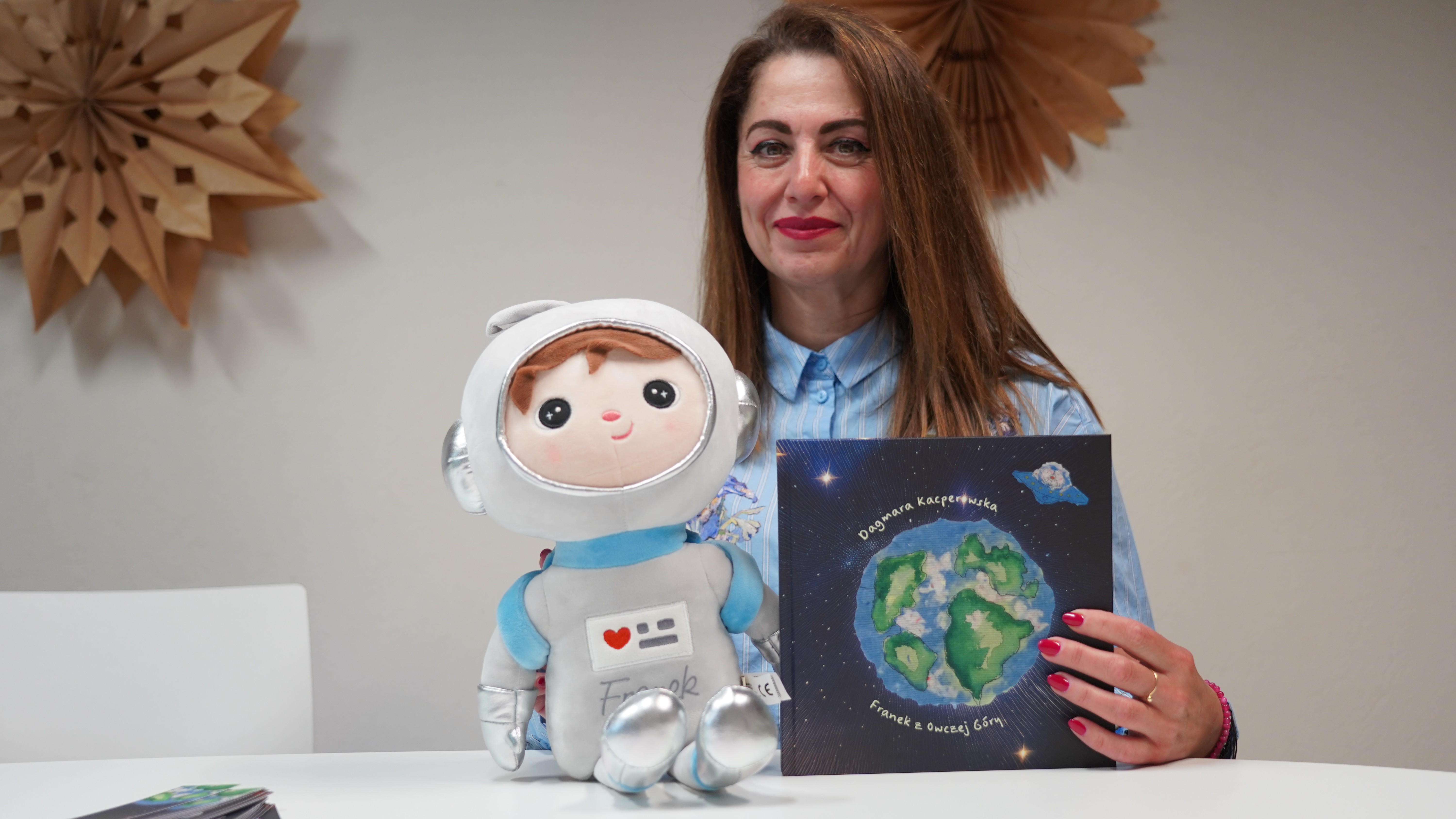 „Franek z Owczej Góry” czyli historia ciąży opowiedziana przez kosmos. Dagmara Kacperowska o swojej wyjątkowej książce
