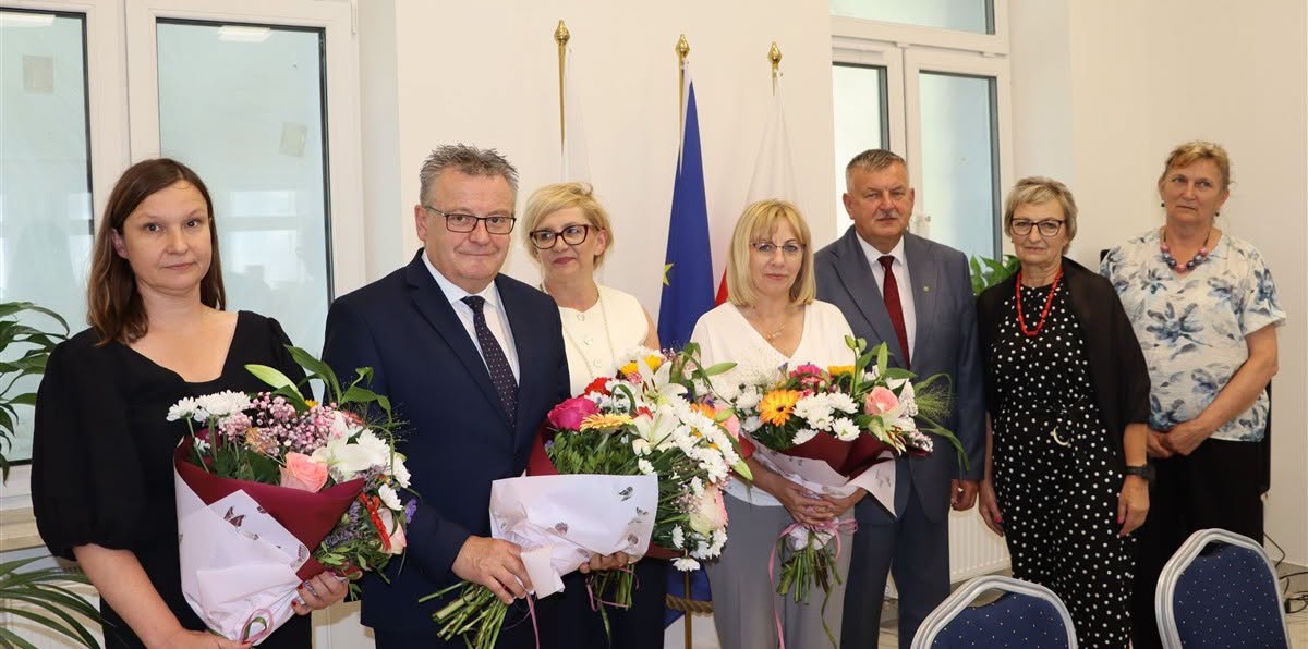 Wójt gminy Kłodzko z ósmym absolutorium z rzędu. Radni jednogłośnie poparli wykonanie budżetu za 2025 rok