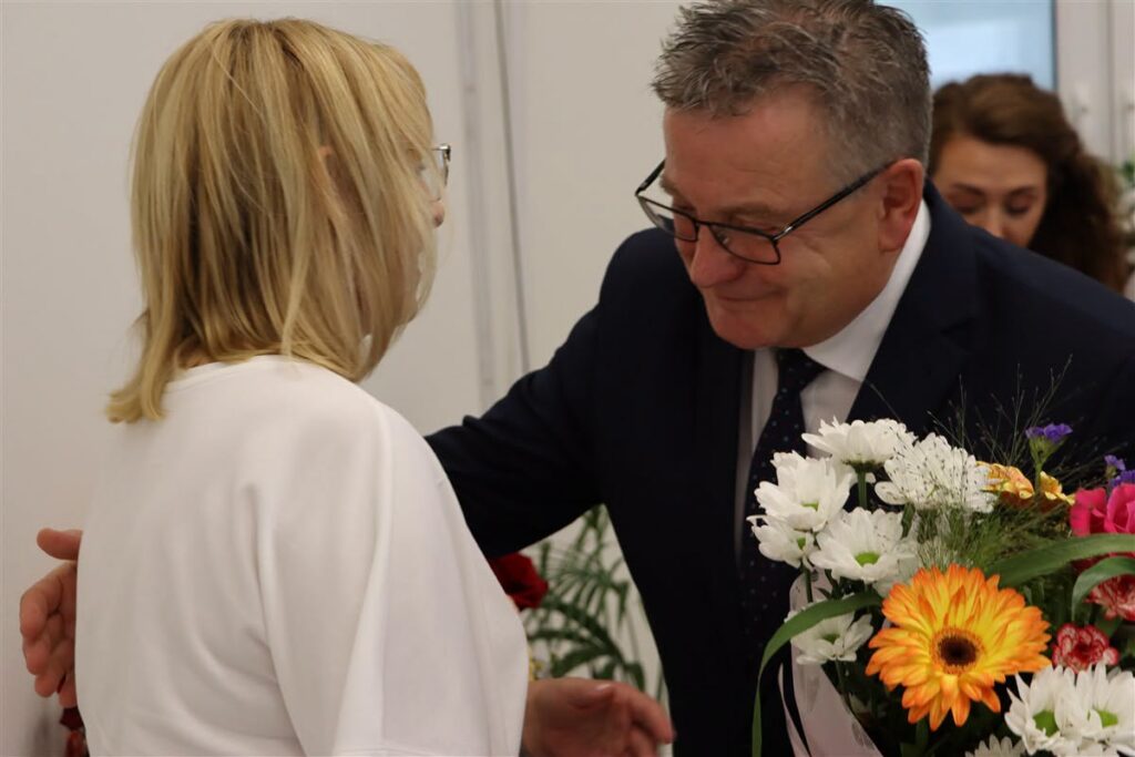 Wójt gminy Kłodzko z ósmym absolutorium z rzędu. Radni jednogłośnie poparli wykonanie budżetu za 2025 rok