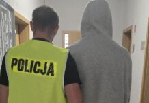 Noc po osiemnastce zakończyła się zarzutami. 17 i 18-latek odpowiedzą za zniszczenie mienia