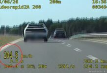 Brawura kosztowała go 2500 zł. Policjanci zatrzymali pirata drogowego na S5