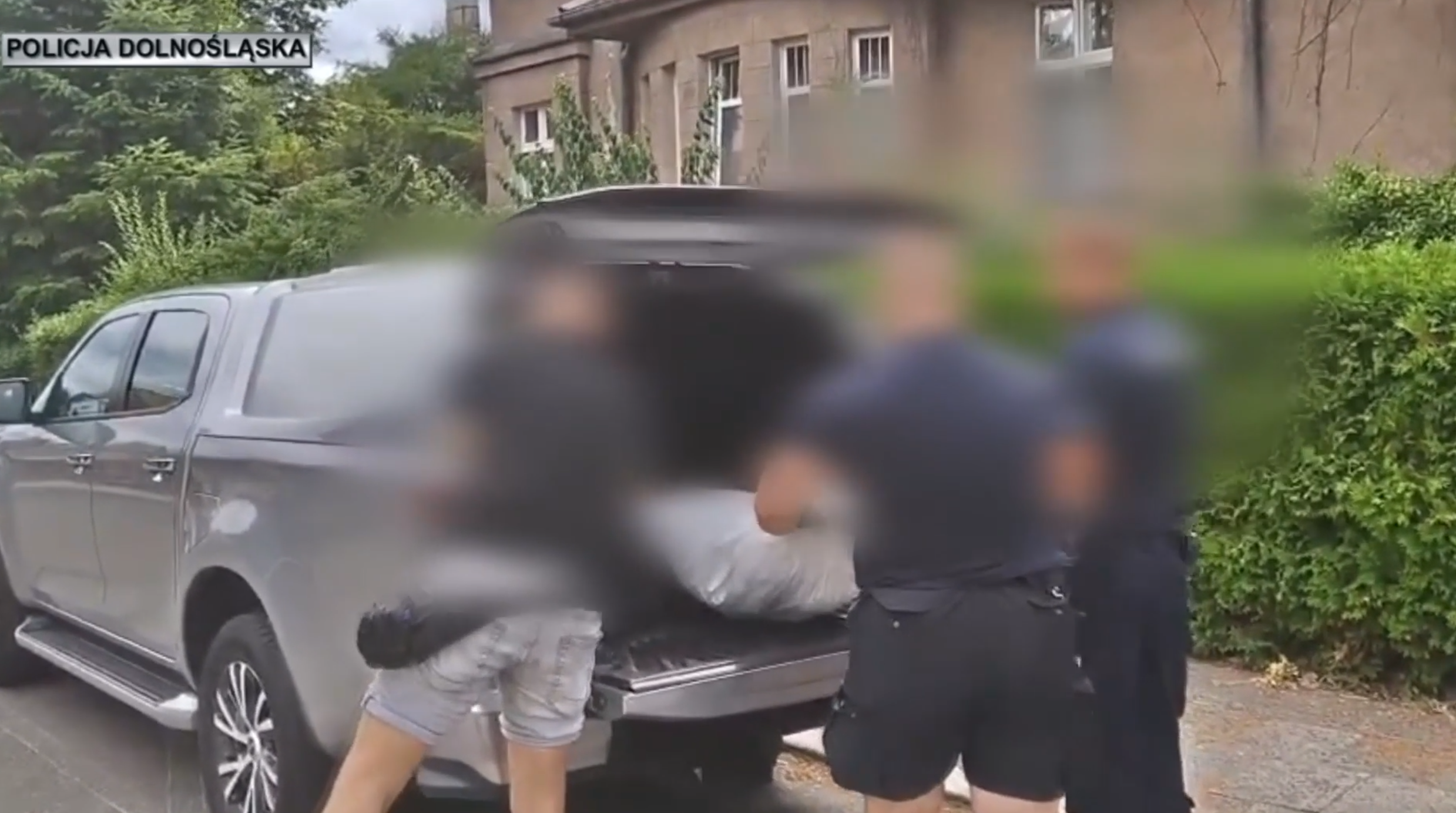 Kłodzko: Policjanci zabezpieczyli 14 kilogramów narkotyków. 28-latek trafił do aresztu
